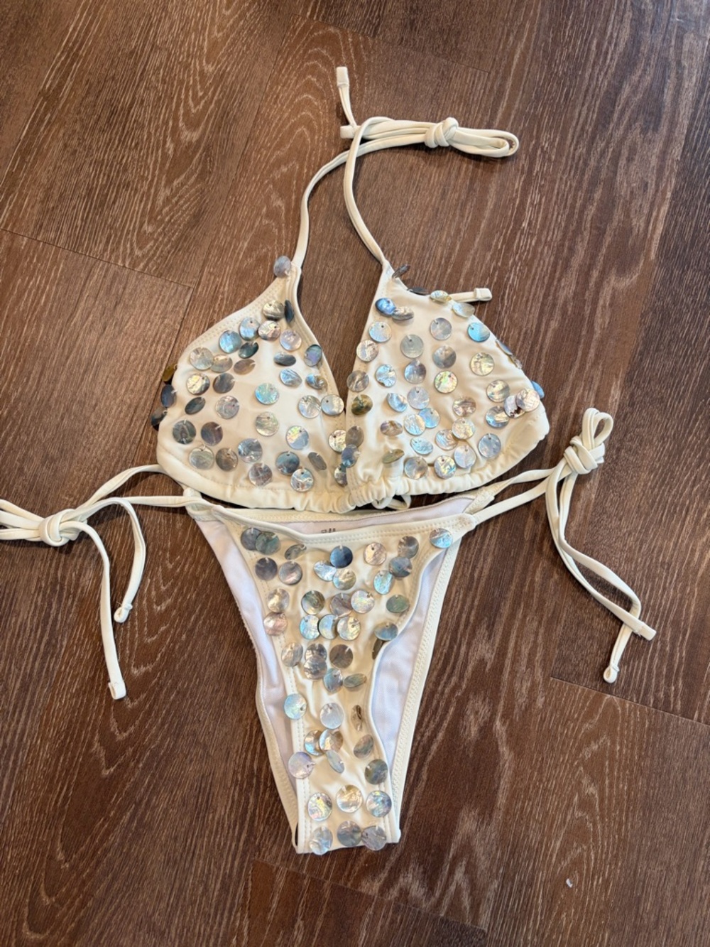Novira Studios golden hour shell bikini - Picture 4 of 7